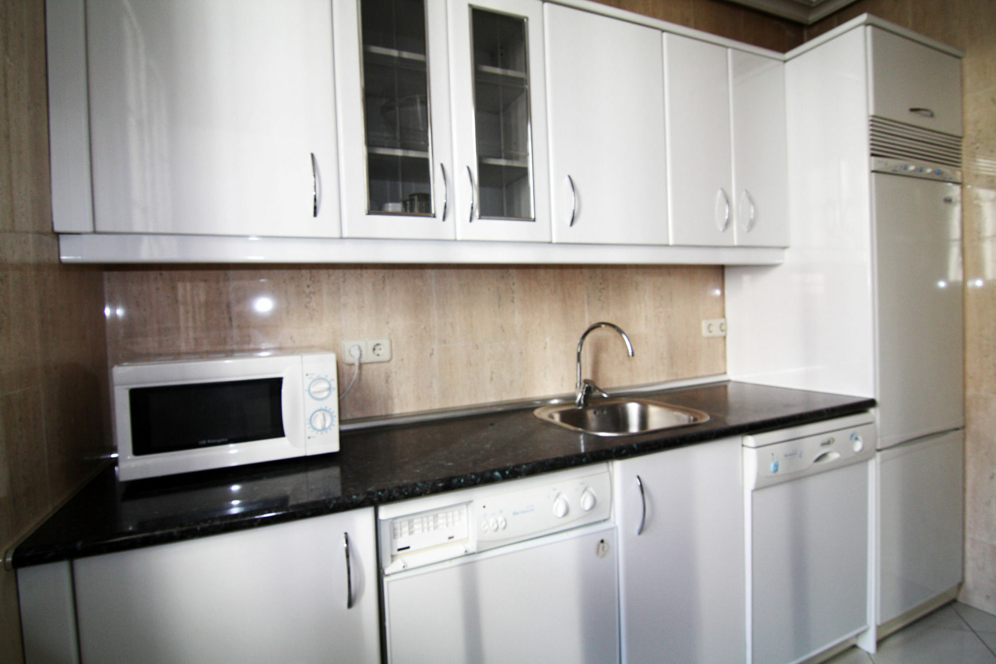 Sol Mayor Apartment Мадрид Екстериор снимка