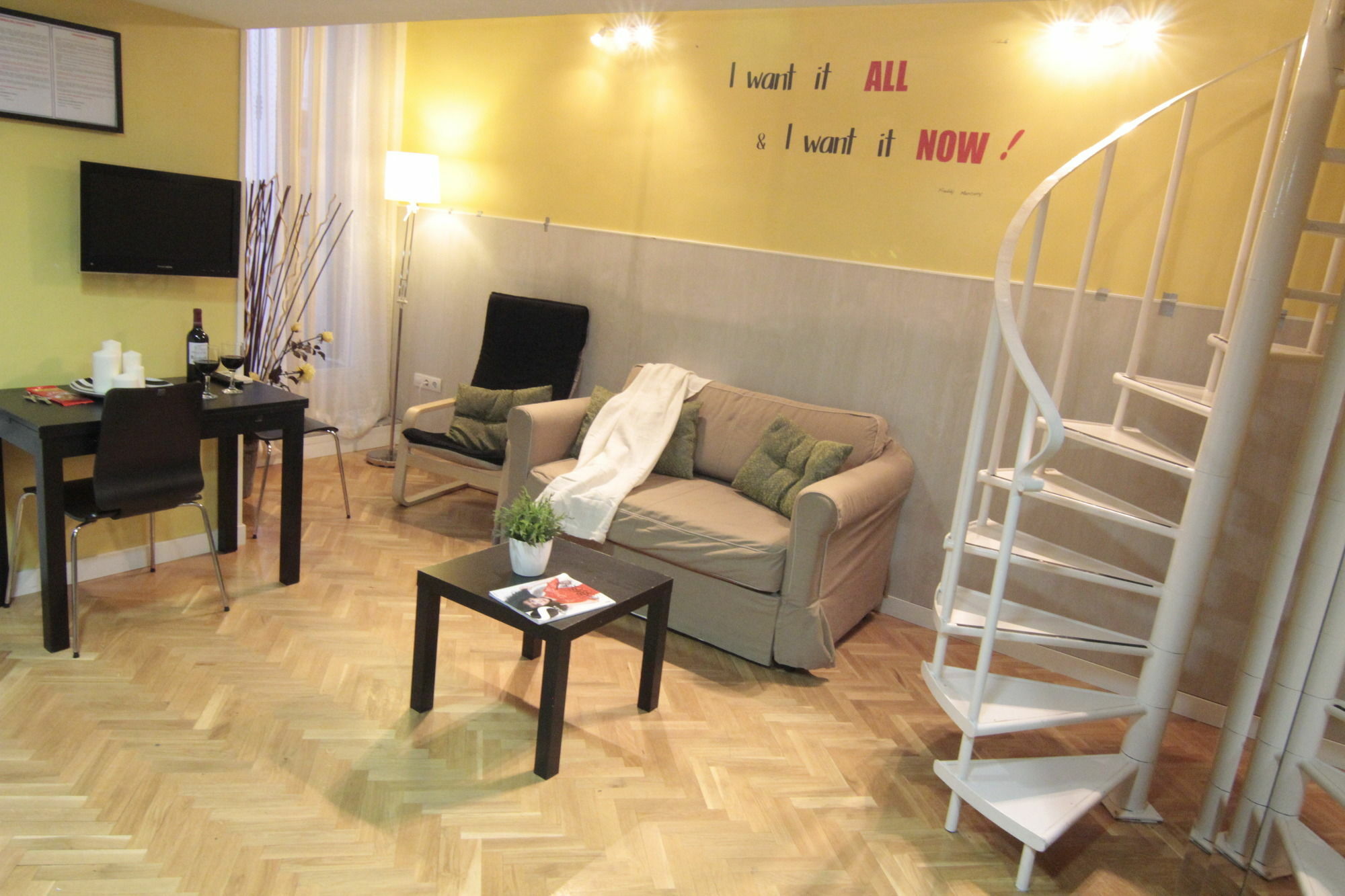Sol Mayor Apartment Мадрид Екстериор снимка